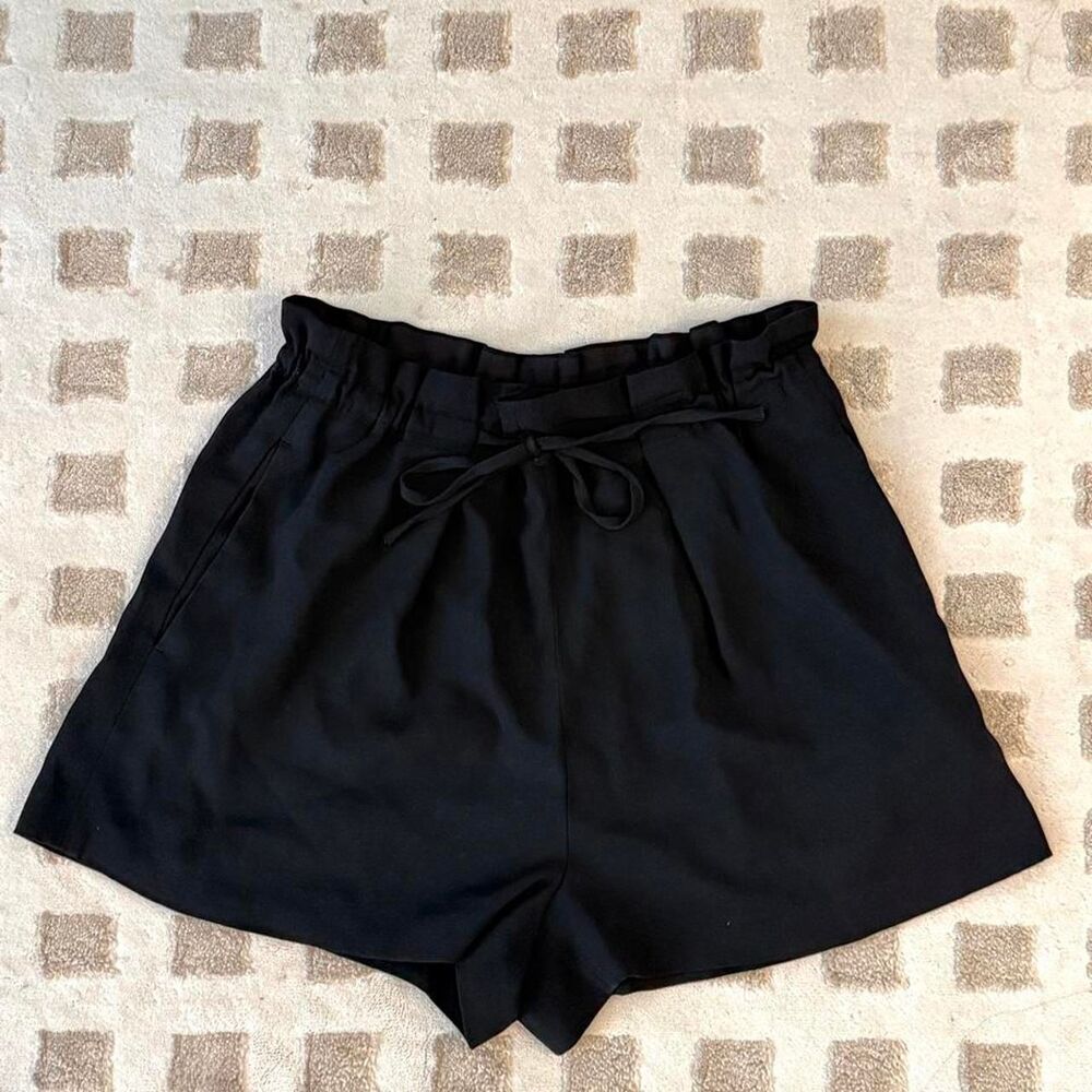 Babaton Women's Black Shorts